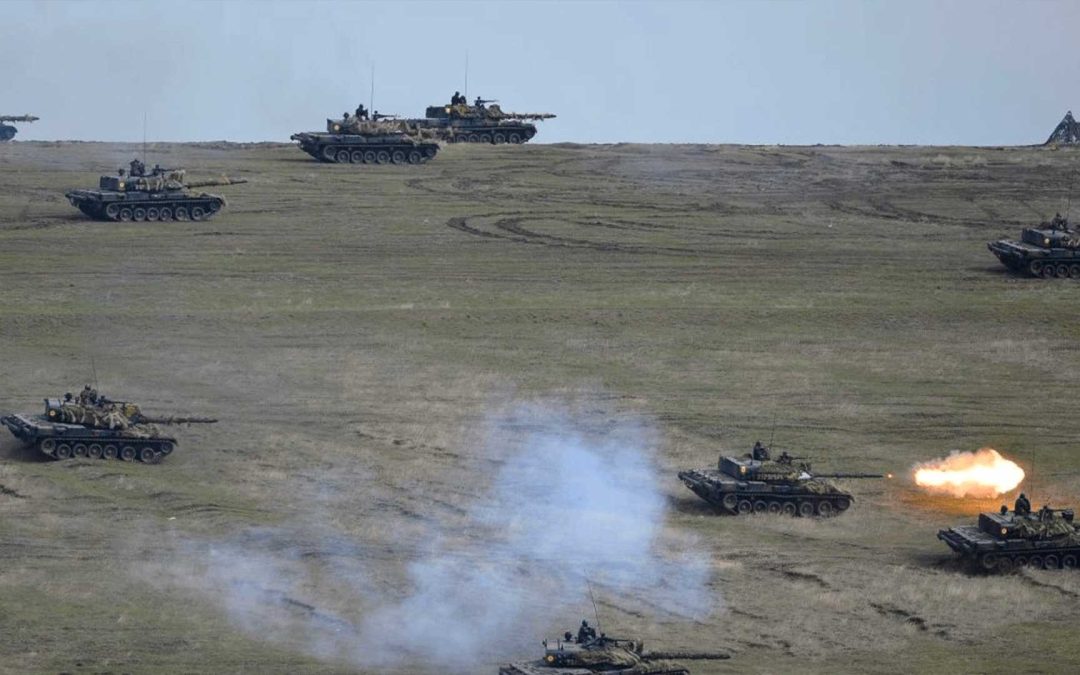 Simulazioni sul campo durante l’addestramento militare in Romania