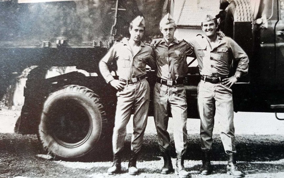 La dura scuola dell’esercito rumeno: addestramento, guardia e scelte decisive